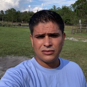 Meet your Posher, Alain